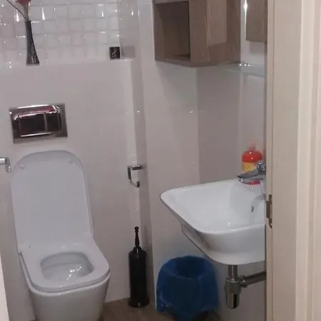 City Apartment Apartment *