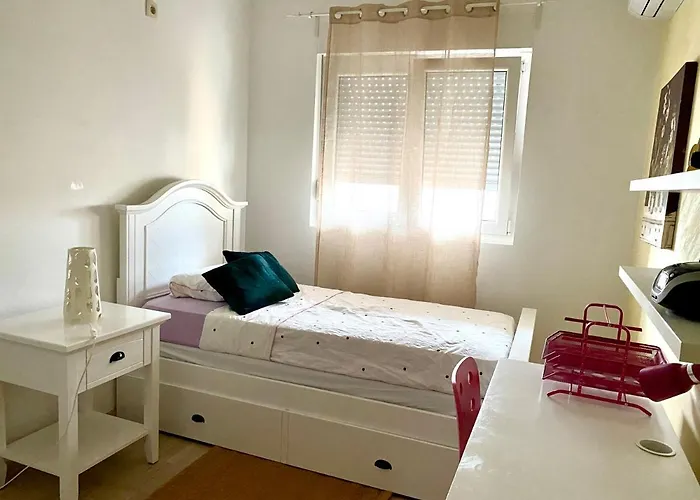 Monteva City Apartment *