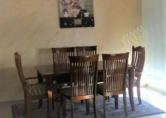 Daire Monteva City Apartment